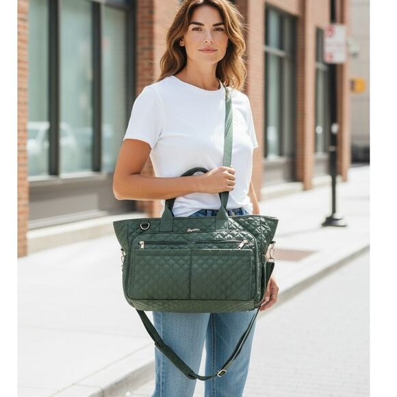 Bagstellar Green Quilted Weekender Tote Bag w/ Multi-Function Pockets - Picture 1 of 10